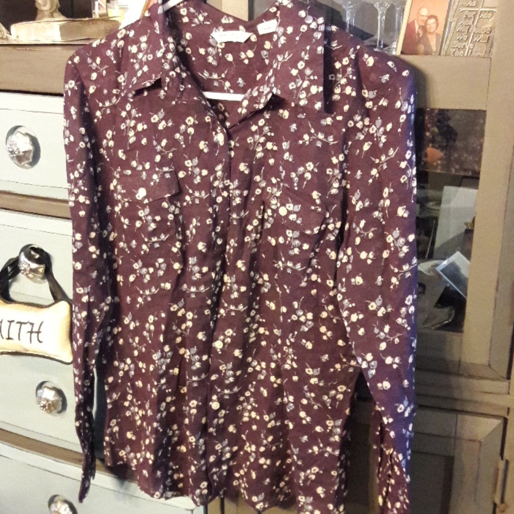 $5 for $25 Long sleeve button down shirt